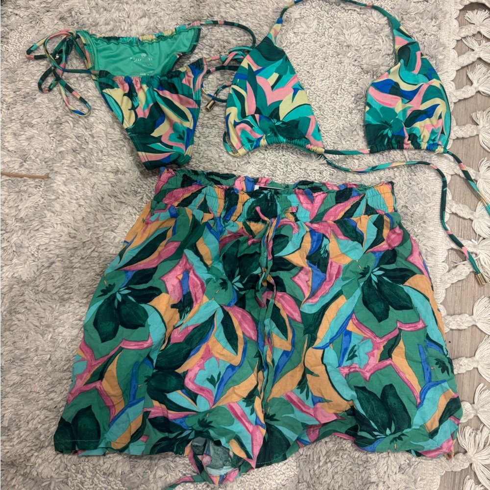 Hello Molly Azure Set - Picture 2 of 7